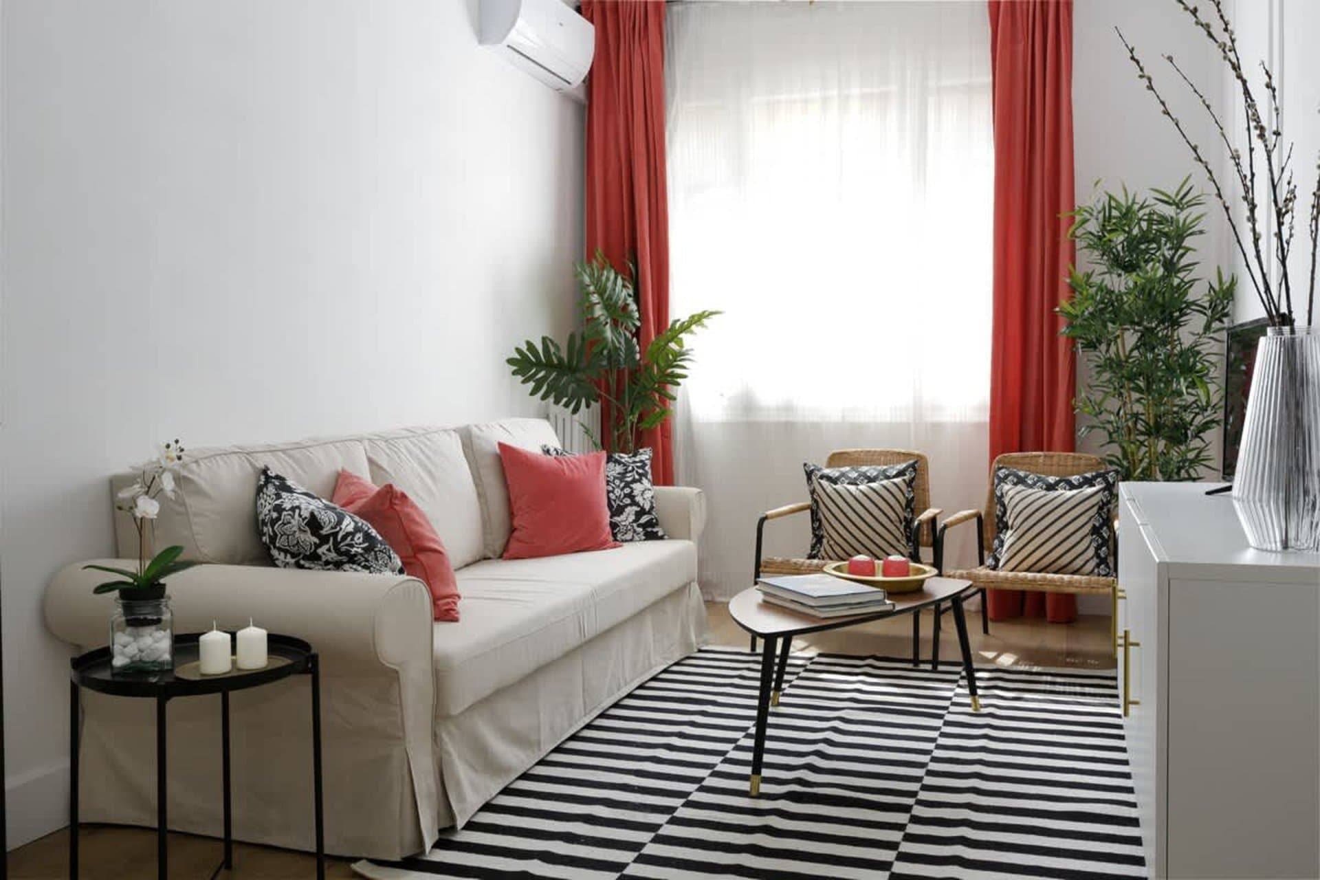 Lovely place in Gran via - Eixample for 4 pax 4