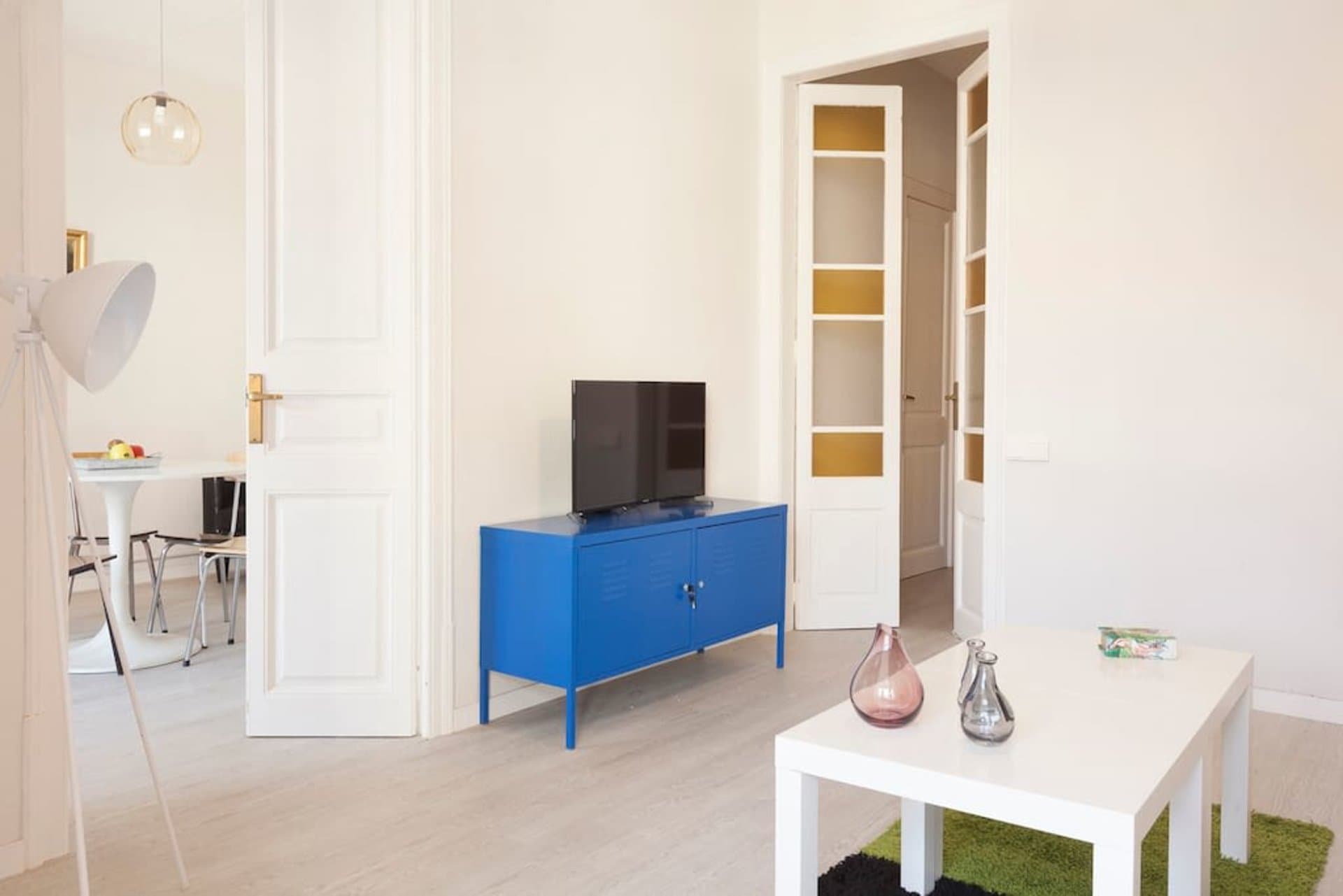Neat 3-Bedroom Apt in Eixample Near EADA, etc 3